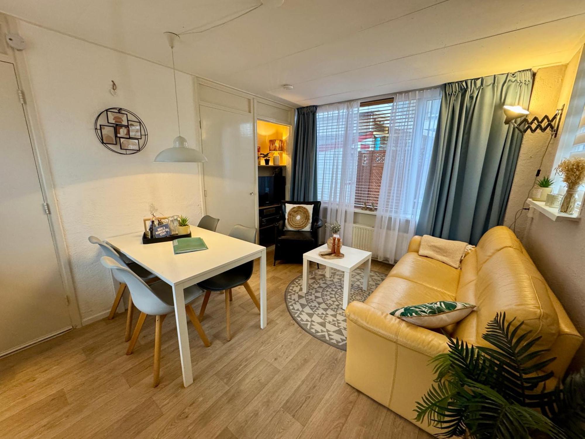 Zon, Zee & Zo - Comfortabel Vakantiehuis Op Loopafstand Strand & Centrum Egmond aan Zee Extérieur photo